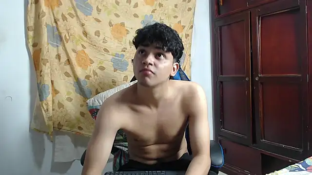 alice julls online show from July 10, 2026, 5:23 am
