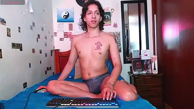 DannyPhantom555 online show from October 16, 2025, 5:25 pm