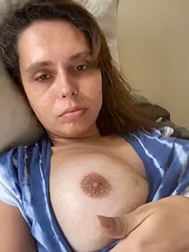 Snapshot of SashaMuller89 chatting on December 20, 2025, 6:15 pm SashaMuller89 online show from December 20, 2025, 6:15 pm