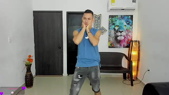 Snapshot of Playhardsex_ chatting on November 26, 2025, 10:55 pm Playhardsex online show from November 26, 2025, 10:55 pm