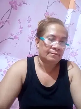 vickyhot1966 online show from January 9, 2026, 2:09 pm