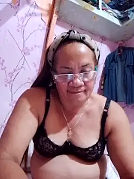 vickyhot1966 online show from February 26, 2026, 2:49 pm