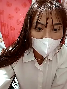 Snapshot of Dung-Thao19 chatting on February 18, 2026, 12:06 am Dung-Thao19 online show from February 18, 2026, 12:06 am