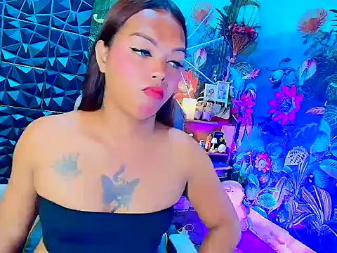 Snapshot of AsianTransbrittany chatting on December 3, 2025, 2:30 am AsianTransbrittany online show from December 3, 2025, 2:30 am