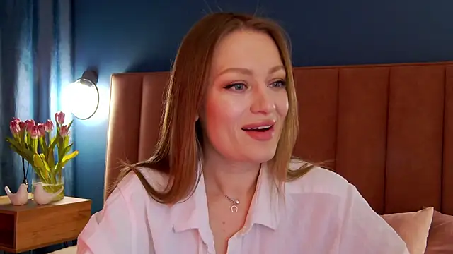 EvelynPoole online show from March 13, 2026, 1:45 am