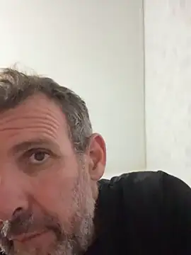 gigolobcn online show from December 19, 2025, 4:25 pm