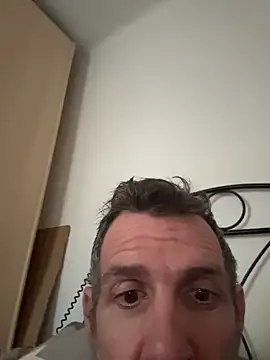 gigolobcn online show from February 11, 2026, 9:36 am