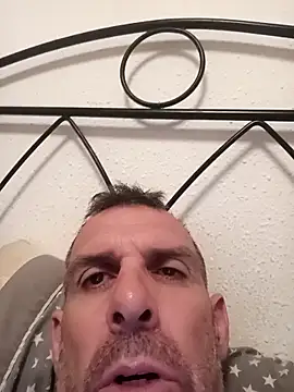 gigolobcn online show from March 15, 2026, 6:41 am