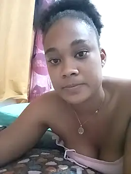 Snapshot of dahian_charlote02 chatting on October 18, 2025, 6:58 am dahian charlote02 online show from October 18, 2025, 6:58 am