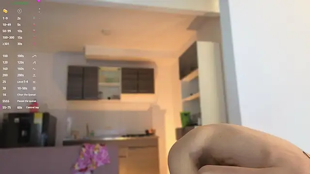 Snapshot of colette_e chatting on December 21, 2025, 4:52 am colette e online show from December 21, 2025, 4:52 am