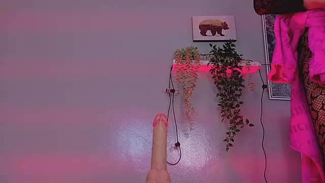 Snapshot of Nickifox__ chatting on January 15, 2026, 8:45 pm Nickifox online show from January 15, 2026, 8:45 pm