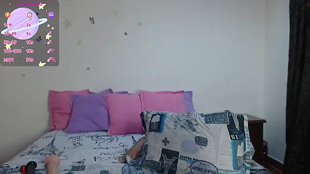 Snapshot of evangeline_lover chatting on October 18, 2025, 12:06 pm evangeline lover online show from October 18, 2025, 12:06 pm