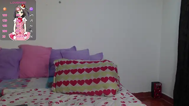 Snapshot of evangeline_lover chatting on November 4, 2025, 12:04 pm evangeline lover online show from November 4, 2025, 12:04 pm