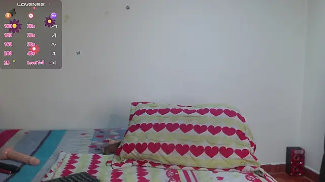 Snapshot of evangeline_lover chatting on November 28, 2025, 1:25 pm evangeline lover online show from November 28, 2025, 1:25 pm