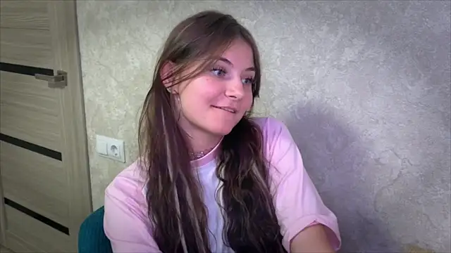 Snapshot of may_rollins chatting on September 12, 2025, 9:04 pm may rollins online show from September 12, 2025, 9:04 pm