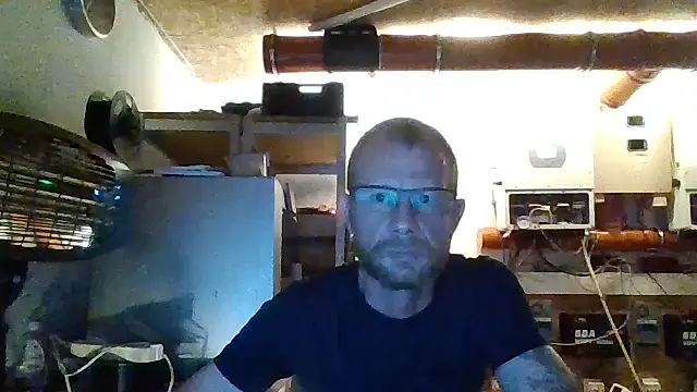 Snapshot of celsior45 chatting on May 19, 2026, 5:08 pm celsior45 online show from May 19, 2026, 5:08 pm