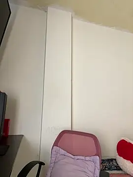 Snapshot of Zara_Bel chatting on February 12, 2026, 6:14 pm Zara Bel online show from February 12, 2026, 6:14 pm