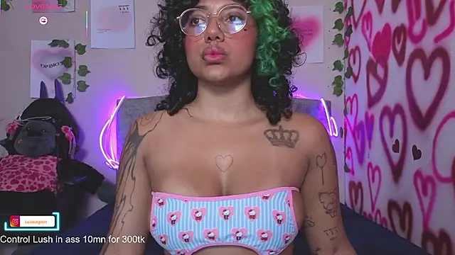 Snapshot of LuckySwagson chatting on February 1, 2026, 3:16 am LuckySwagson online show from February 1, 2026, 3:16 am