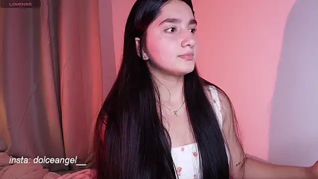 Snapshot of dulceangel__ chatting on September 24, 2025, 5:55 am dulceangel online show from September 24, 2025, 5:55 am