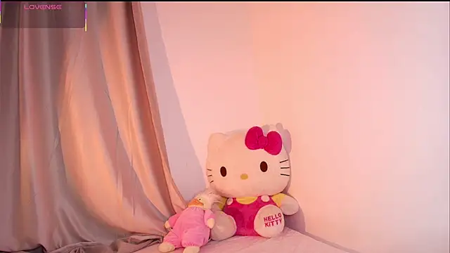 Snapshot of dulceangel__ chatting on October 24, 2025, 4:20 am dulceangel online show from October 24, 2025, 4:20 am