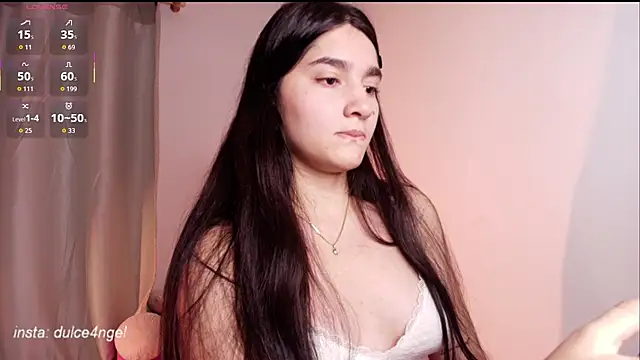 Snapshot of dulceangel__ chatting on November 21, 2025, 4:22 am dulceangel online show from November 21, 2025, 4:22 am