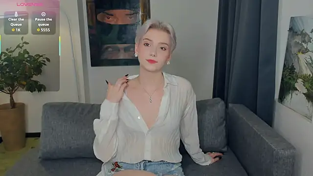 Snapshot of OdelynaAsp chatting on October 9, 2025, 11:52 am OdelynaAsp online show from October 9, 2025, 11:52 am