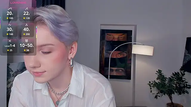 Snapshot of OdelynaAsp chatting on October 22, 2025, 12:16 pm OdelynaAsp online show from October 22, 2025, 12:16 pm