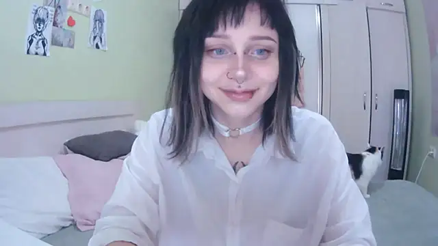 Snapshot of SineKiraReal chatting on September 26, 2025, 10:30 am SineKiraReal online show from September 26, 2025, 10:30 am