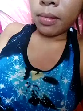 Snapshot of HotNaughtyGirl23 chatting on November 30, 2025, 1:20 am HotNaughtyGirl23 online show from November 30, 2025, 1:20 am