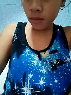 Snapshot of HotNaughtyGirl23 chatting on February 28, 2026, 3:02 pm HotNaughtyGirl23 online show from February 28, 2026, 3:02 pm