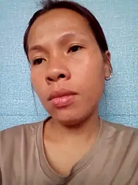 Snapshot of HotNaughtyGirl23 chatting on March 13, 2026, 12:06 am HotNaughtyGirl23 online show from March 13, 2026, 12:06 am