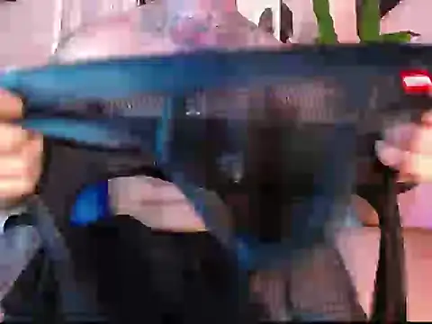 Snapshot of Edwardjonnes chatting on October 24, 2025, 12:08 am Edwardjonnes online show from October 24, 2025, 12:08 am