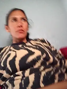 Snapshot of gattycahot chatting on December 3, 2025, 6:39 pm gattycahot online show from December 3, 2025, 6:39 pm