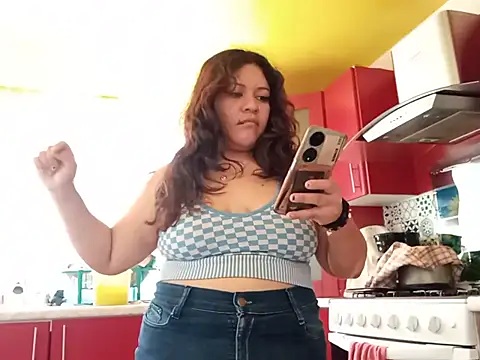 Snapshot of Kitty_WetXxX chatting on July 3, 2026, 7:09 pm Kitty WetXxX online show from July 3, 2026, 7:09 pm