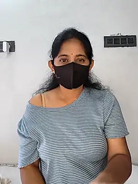 Snapshot of Your-Vedika chatting on October 15, 2025, 8:03 am Your-Vedika online show from October 15, 2025, 8:03 am