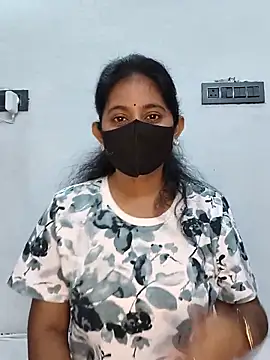 Snapshot of Your-Vedika chatting on October 24, 2025, 5:37 am Your-Vedika online show from October 24, 2025, 5:37 am