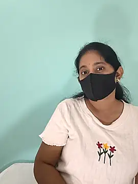 Snapshot of Your-Vedika chatting on November 4, 2025, 5:01 pm Your-Vedika online show from November 4, 2025, 5:01 pm