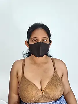 Snapshot of Your-Vedika chatting on November 11, 2025, 4:40 pm Your-Vedika online show from November 11, 2025, 4:40 pm