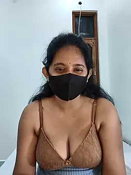 Snapshot of Your-Vedika chatting on November 13, 2025, 6:40 pm Your-Vedika online show from November 13, 2025, 6:40 pm