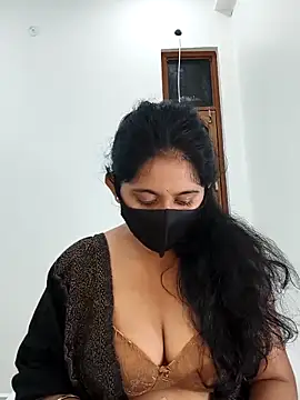 Snapshot of Your-Vedika chatting on November 30, 2025, 8:24 pm Your-Vedika online show from November 30, 2025, 8:24 pm