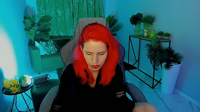 Snapshot of NitaNihil chatting on September 19, 2025, 3:02 pm NitaNihil online show from September 19, 2025, 3:02 pm