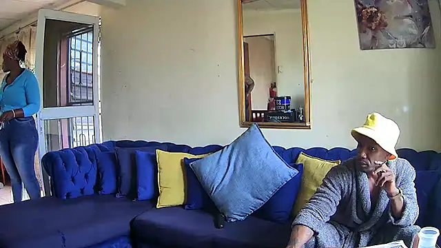 Snapshot of TheeBigPump chatting on December 14, 2025, 1:16 pm TheeBigPump online show from December 14, 2025, 1:16 pm