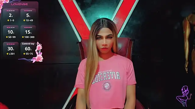 Snapshot of Britany_montiel chatting on October 30, 2025, 7:14 pm Britany montiel online show from October 30, 2025, 7:14 pm