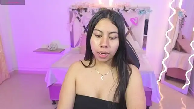 ZURY TAY online show from September 25, 2025, 11:36 am