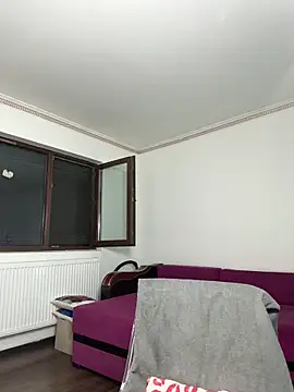 Snapshot of MiaKiittyy chatting on December 16, 2025, 1:10 am MiaKiittyy online show from December 16, 2025, 1:10 am