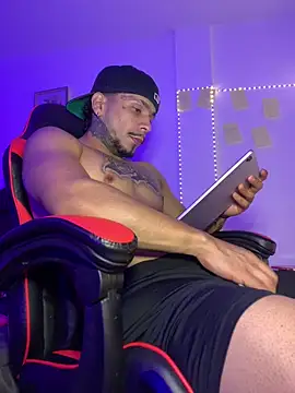 DeimonOficial online show from October 3, 2025, 2:52 am