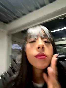 Aleja ruizz online show from November 22, 2025, 6:56 am