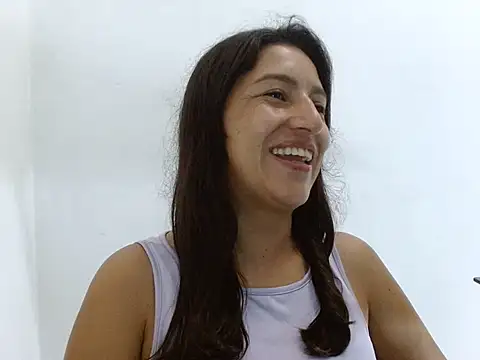 SarahFriendly online show from June 19, 2026, 3:00 am