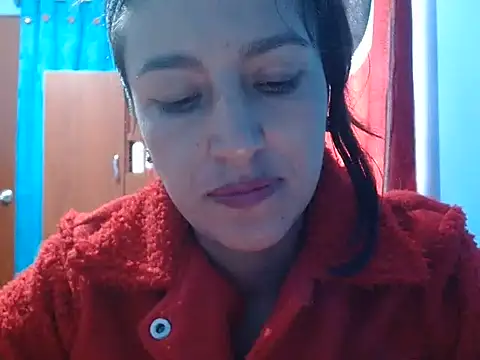 SarahFriendly online show from June 25, 2026, 6:45 pm