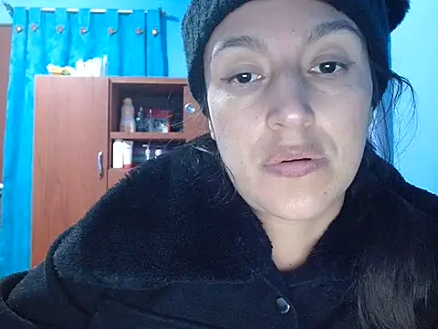 SarahFriendly online show from June 26, 2026, 9:52 pm
